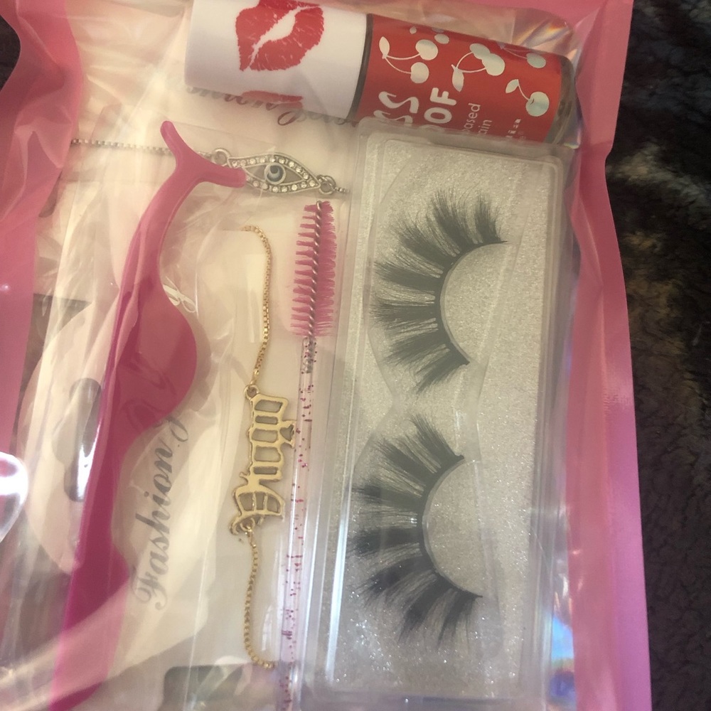 accessory pack